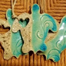 Teal Turtle Studio Ceramic ‘Sandy at Heart’ Sea Turtle Beach Ornament (Image 1)